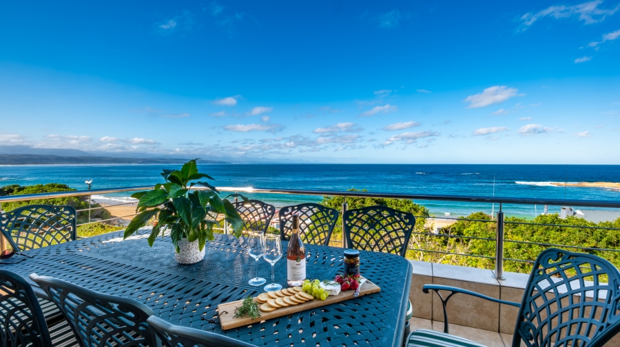 7 Bedroom Property for Sale in Beacon Isle Western Cape